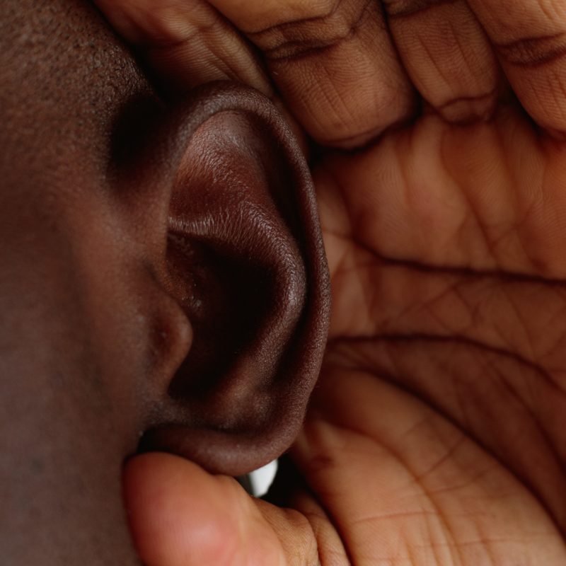 cara mengatasi telinga bindeng sebelah kiri