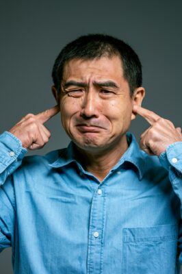 gejala gangguan pendengaran