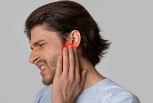 sakit dibawah telinga