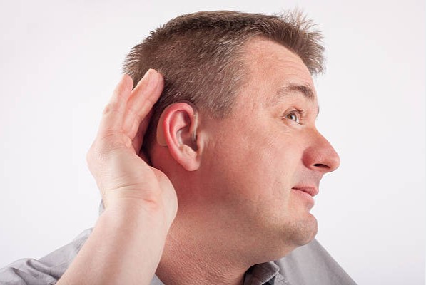 mengobati kurang pendengaran