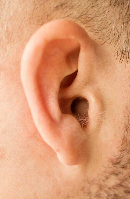 telinga tidak jelas mendengar